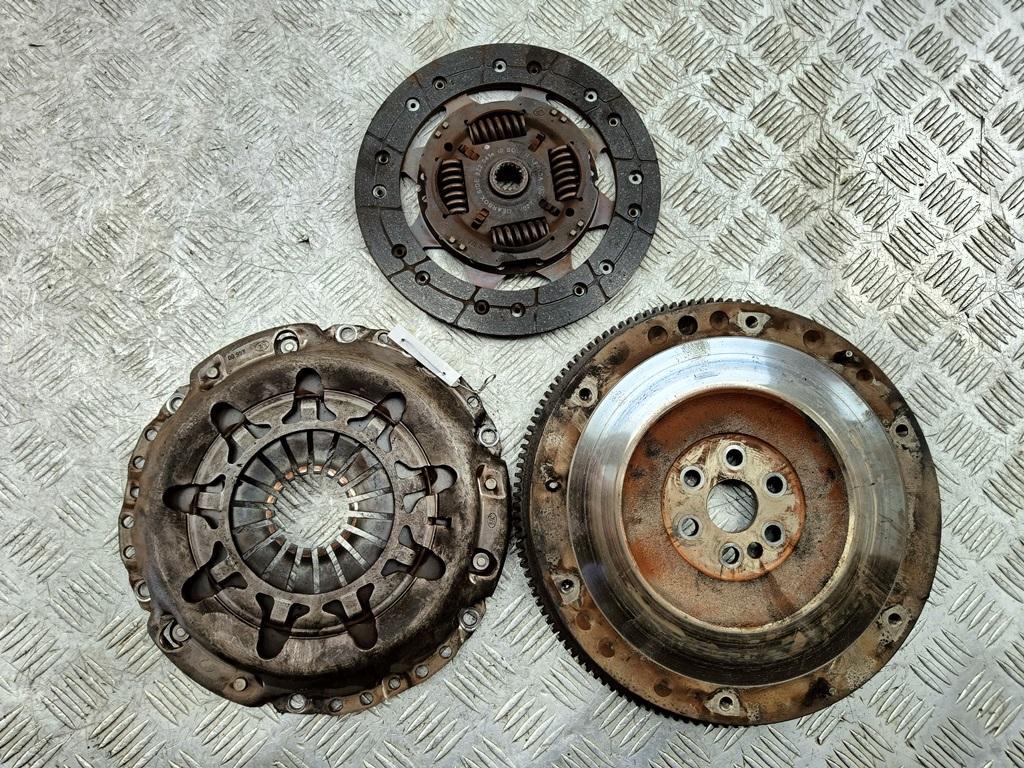 маховик Ford Mondeo IV 2008, 1.6 л., i, бензин, МКПП, чёрный, универсал, 98MM6375CA