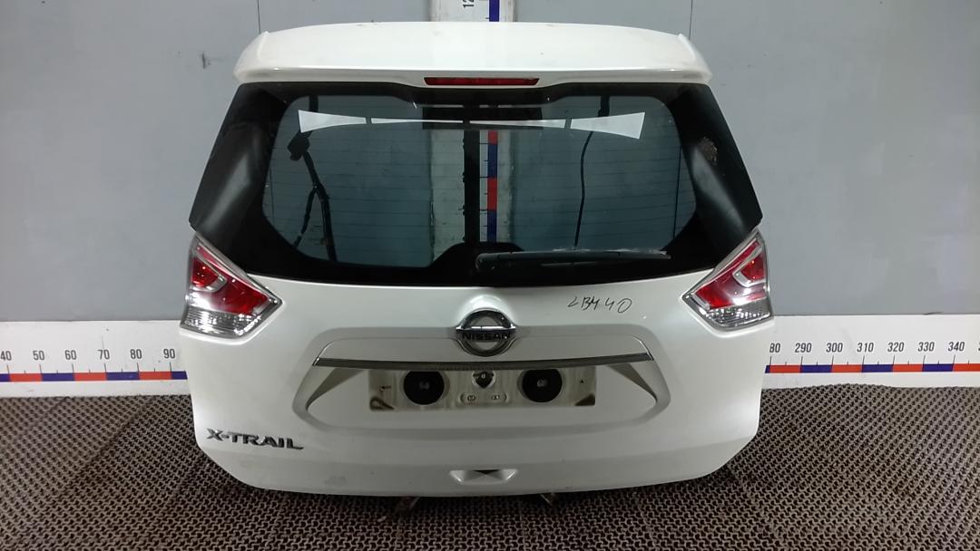 крышка багажника Nissan X-Trail T32 2015, 1.6 л., дизель, МКПП, внедорожник 5 дв. - фото №1