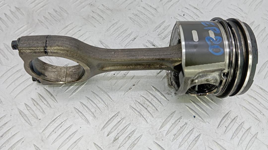 Поршень дизельный Peugeot 308 2008, 1.6 л., дизель, МКПП, хетчбэк 5 дв.