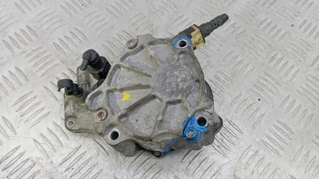 насос вакуумный Land Rover Freelander 2013, 2.2 л., D TD4, дизель, МКПП, внедорожник 5 дв., D171B1A