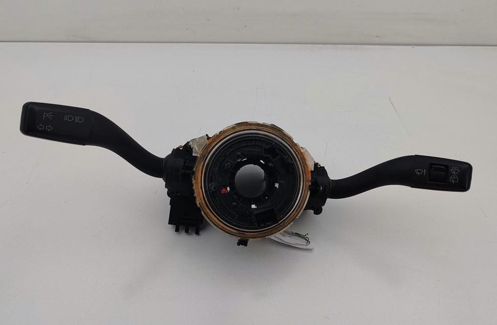 переключатель подрулевой Audi A4 B6 2002, 2.0 л., бензин, МКПП, серый, универсал, 8E0953549F, 8E0953541C