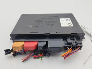 блок комфорта Audi A6 C5 2004, 2.5 л., дизель, МКПП, синий, универсал, 4B0962258L