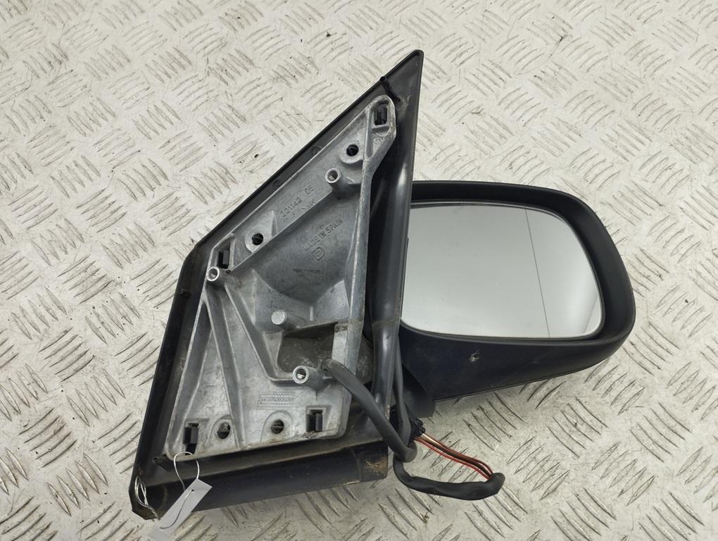 зеркало правое Mercedes-Benz Vaneo W414 2002, 1.9 л., бензин, МКПП, чёрный, минивэн, 22114205