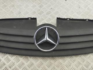 решетка радиатора Mercedes-Benz Vaneo W414 2002, чёрный, минивэн, A4148880060