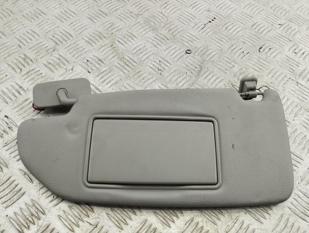 козырек солнцезащитный Volvo V70 2001, 2.4 л., бензин, МКПП, чёрный, универсал