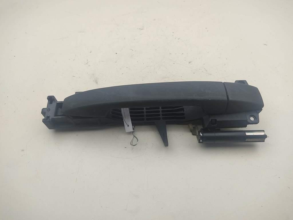 ручка наружная передняя правая Subaru Impreza 2009, 1.5 л., бензин, МКПП, белый, хетчбэк 5 дв.