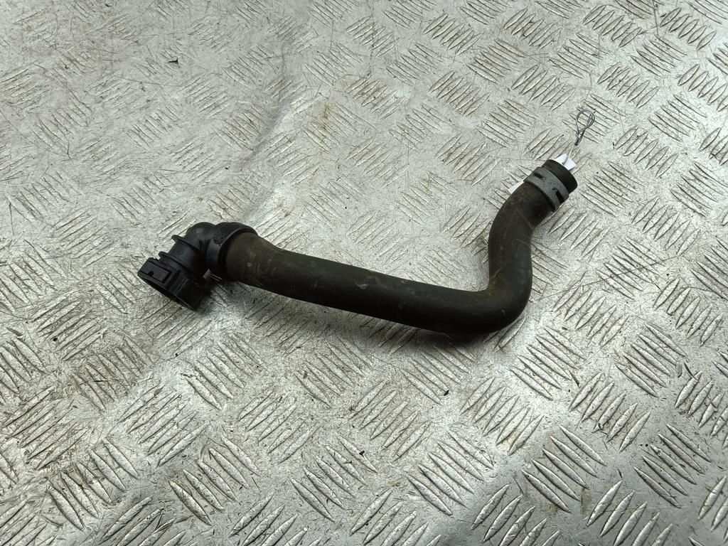 патрубок отопителя (печки) Dacia (Renault) Sandero II 2018, 0.9 л., бензин, 924001635R