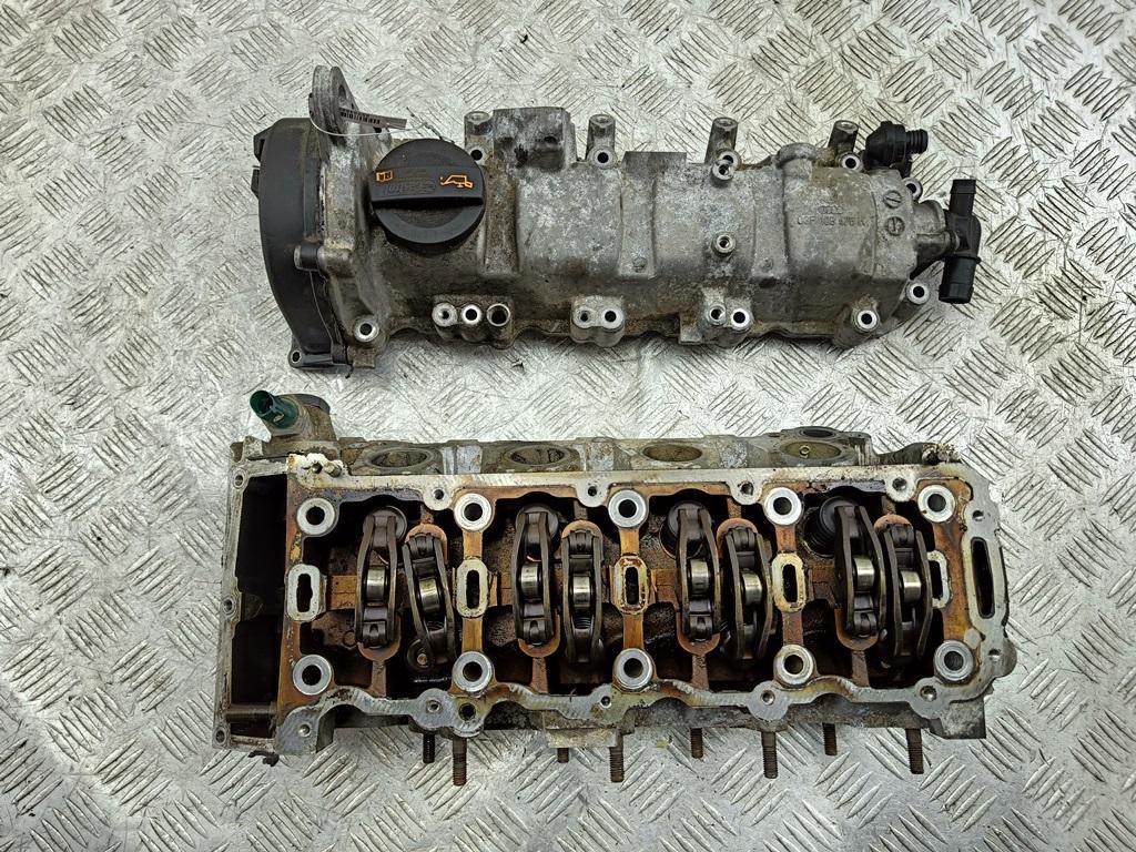 ГБЦ Skoda Fabia mk2 (5J) 2011, 1.2 л., бензин, МКПП, красный, хетчбэк 5 дв., 03F103373D, 03F103475K