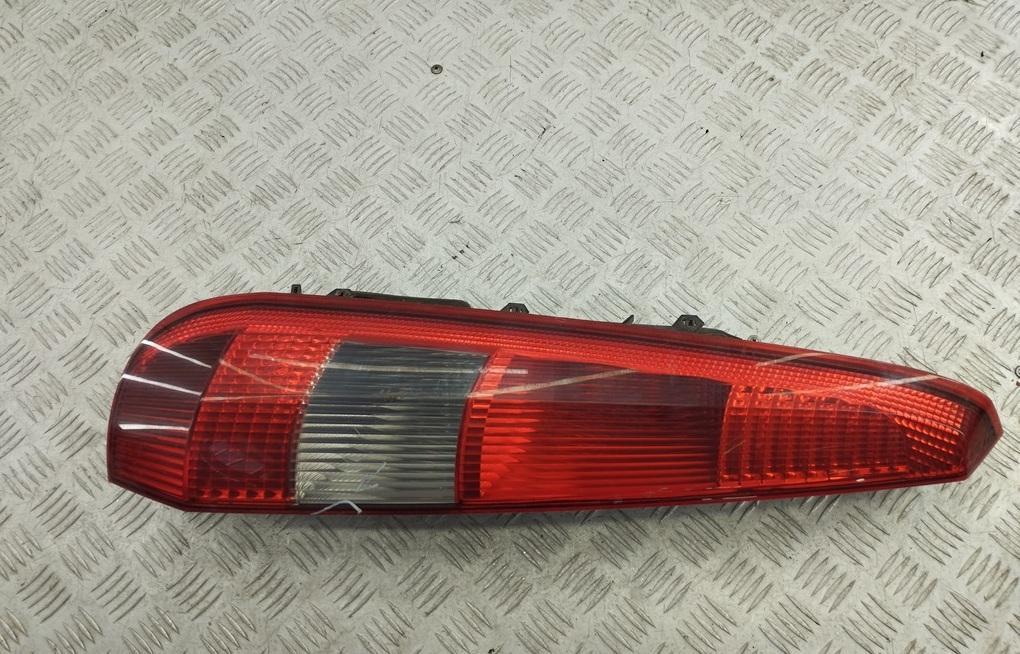 фонарь задний левый Ford Fiesta 2004, 1.3 л., бензин, МКПП, чёрный, хетчбэк 5 дв.
