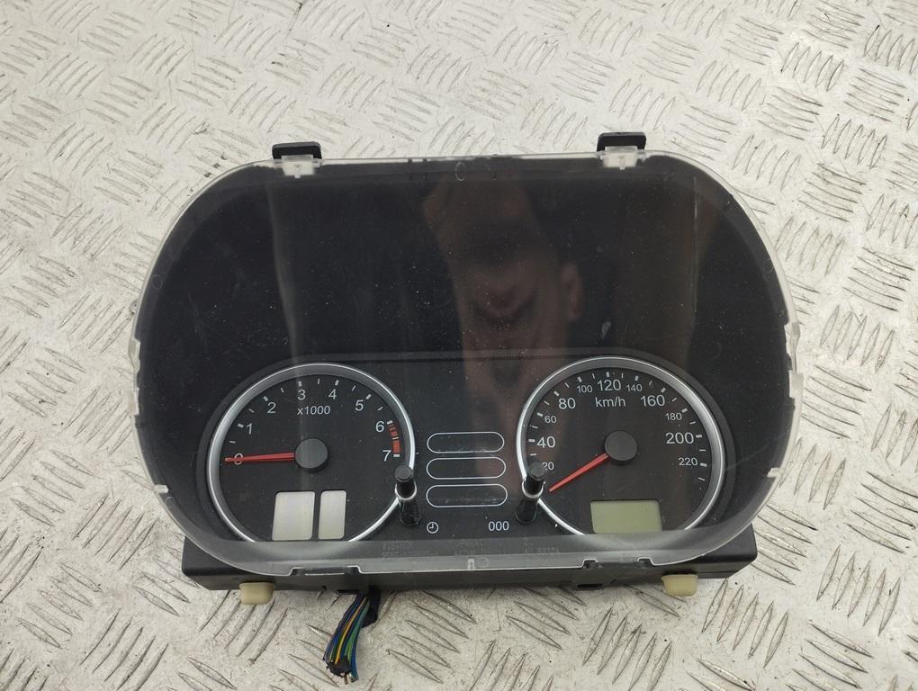 приборная панель Ford Fiesta 2004, 1.3 л., бензин, МКПП, чёрный, хетчбэк 5 дв.