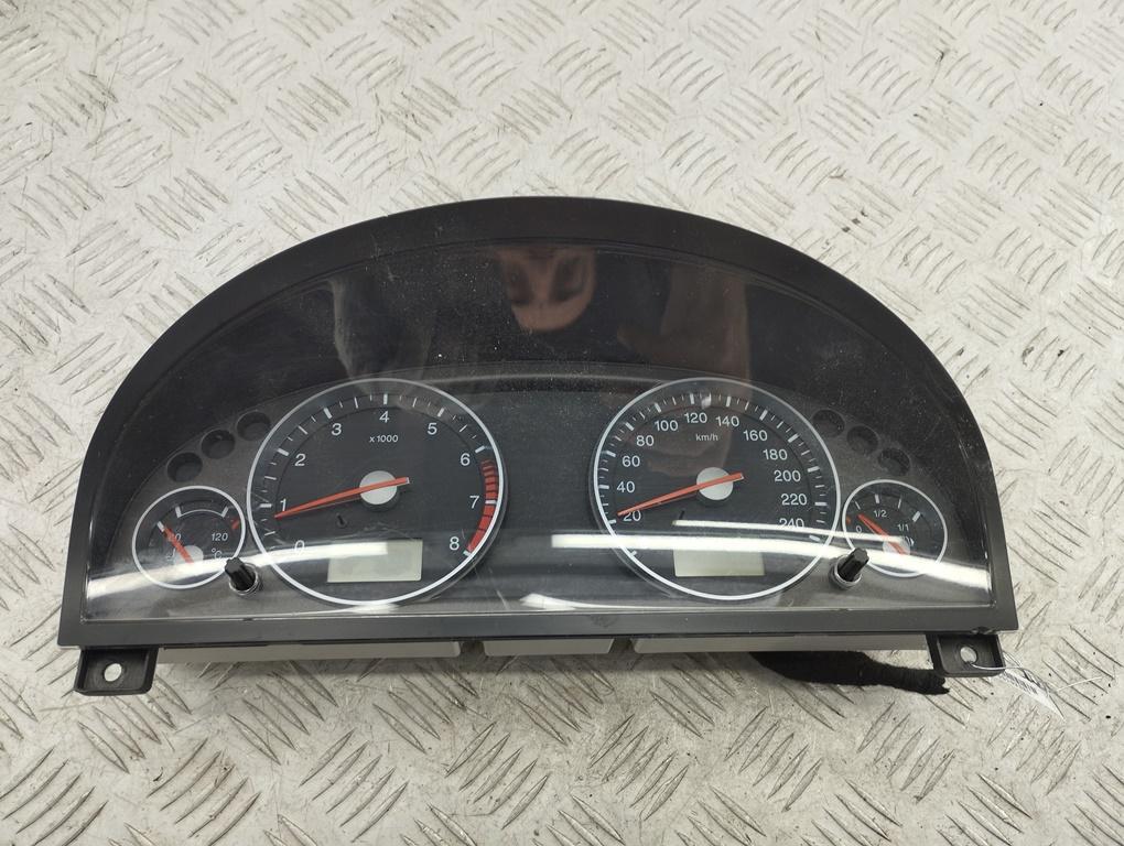 приборная панель Ford Mondeo III 2005, 1.8 л., бензин, МКПП, красный, универсал, 3S7T10849DD
