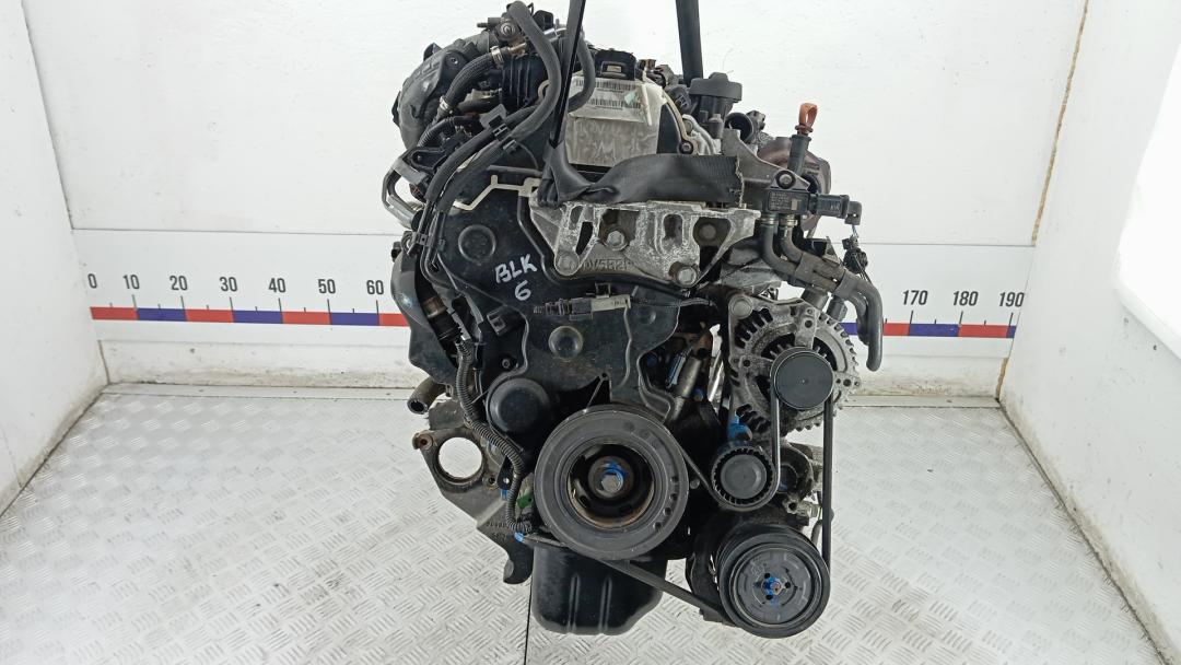 двигатель Peugeot 3008 2 поколение 2019, 1.5 л., дизель, МКПП, внедорожник 5 дв., DV5RC - фото №1