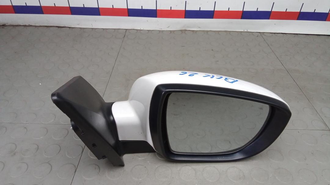 зеркало правое Hyundai ix35 2014, 1.6 л., бензин, МКПП, внедорожник 5 дв., 8PIN