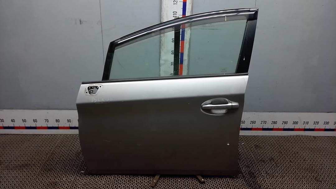 дверь передняя левая Toyota Prius 2010, 1.8 л., бензин, АКПП, хетчбэк 5 дв., 6700247070