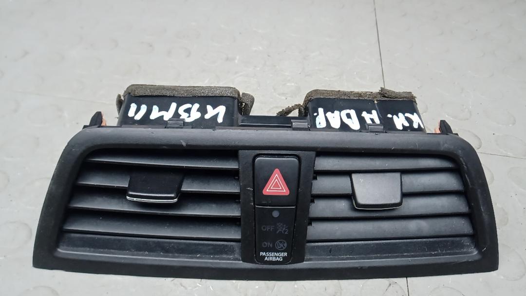 кнопка аварийной сигнализации Suzuki SX4 2013, 1.6 л., бензин, АКПП, хетчбэк 5 дв.