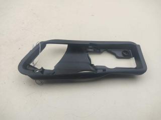 Корпус (держатель) ручки двери передней левой Volkswagen Tiguan 2014, 2.0 л., дизель, МКПП, серый, внедорожник 5 дв., 5N0837197
