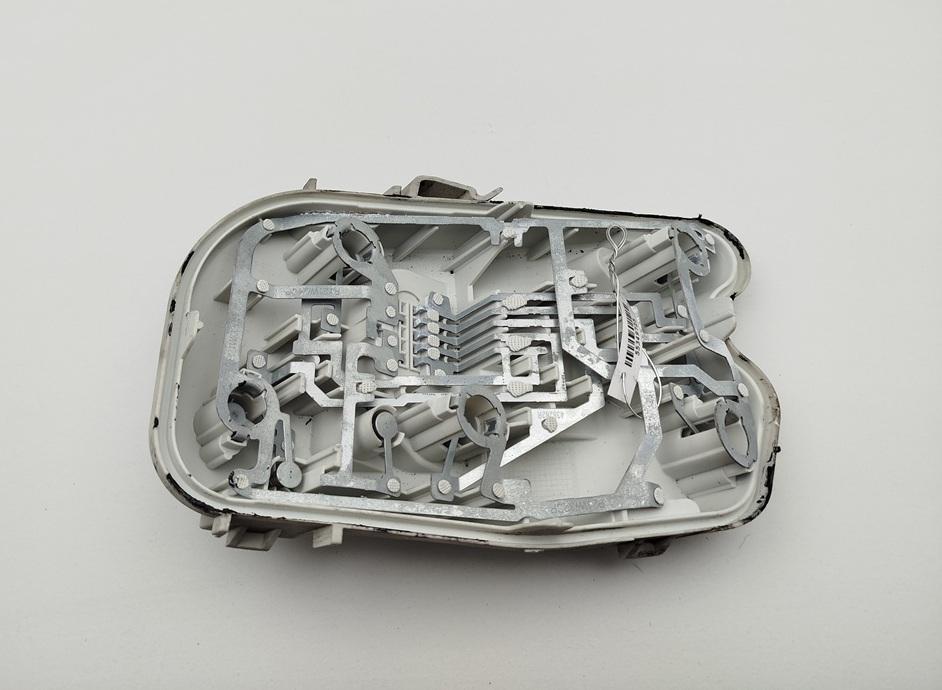Плата фонаря заднего правого Audi A6 C6 2004, 2.0 л., дизель, МКПП, чёрный, седан, 436072R