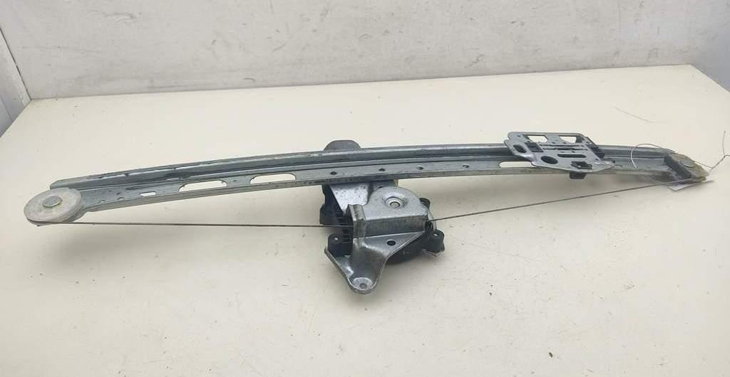 стеклоподъемник электрический задний левый Mercedes-Benz M-Class ML W163 2003, 2.7 л., дизель, АКПП, синий, внедорожник 5 дв., 119017100