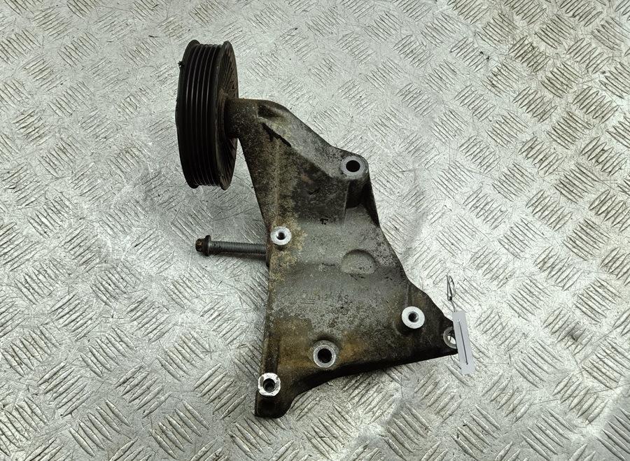 кронштейн компрессора кондиционера Opel Astra G 2001, 2.0 л., дизель, МКПП, чёрный, универсал, 24459840