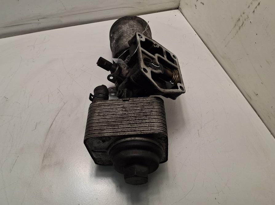 корпус масляного фильтра Volkswagen Passat B6 2007, 2.0 л., дизель, МКПП, универсал