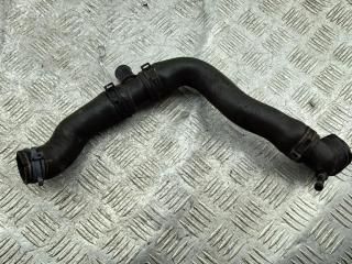 патрубок радиатора Volkswagen Tiguan 2014, 2.0 л., дизель