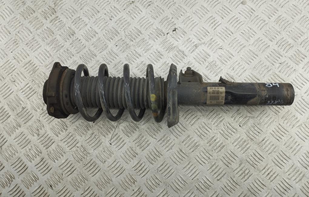 стойка передняя Volkswagen Passat B6 2009, 1.8 л., бензин, МКПП, чёрный, универсал, 3C0413031AQ - фото №1