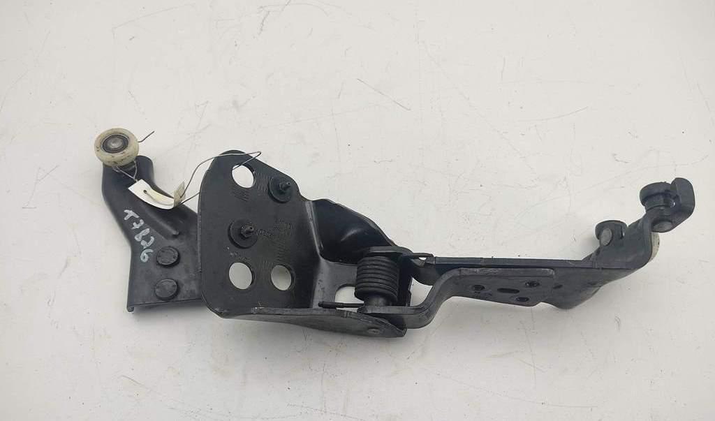 ролик двери сдвижной Ford C-Max 2019, 1.5 л., бензин, МКПП, серый, минивэн, AM51U26801