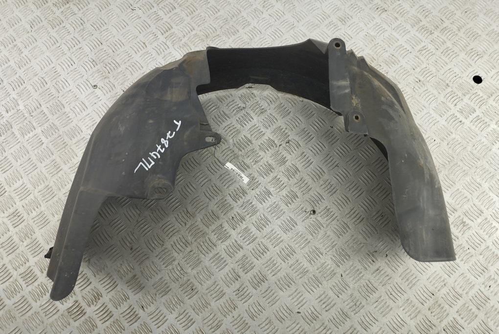 Подкрылок передний правый Ford Focus I 2002, 1.8 л., бензин, универсал, 2M5116115AA