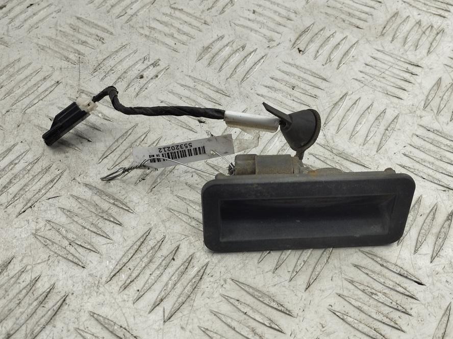 кнопка открытия багажника Ford Focus II 2006, 1.6 л., i, бензин, МКПП, серый, универсал, 6M5119B514AC
