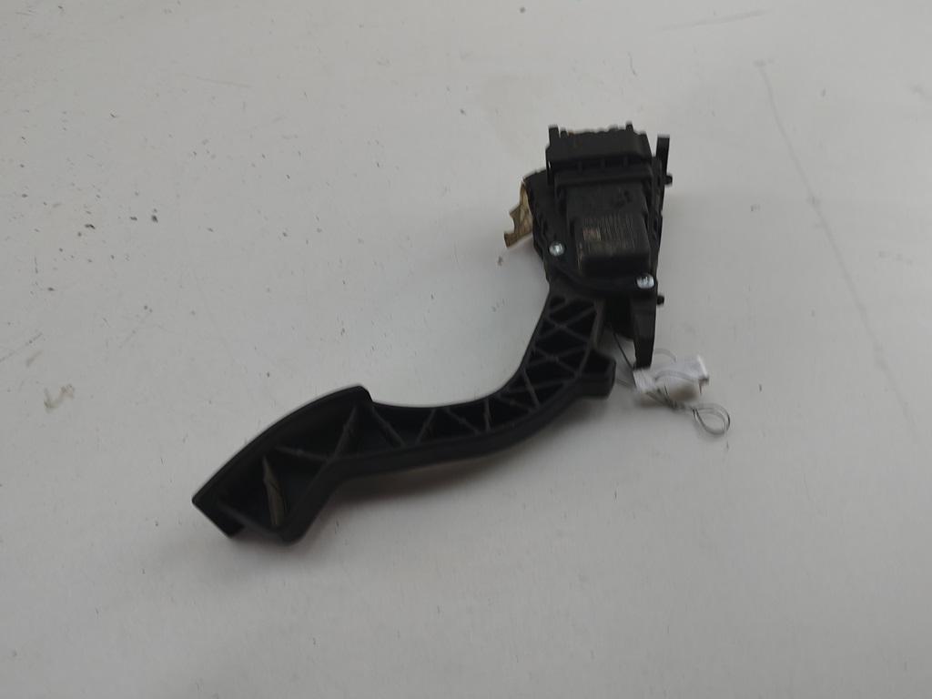 педаль Ford Focus II 2006, 1.6 л., i, бензин, МКПП, серый, универсал, 4M519F836AH