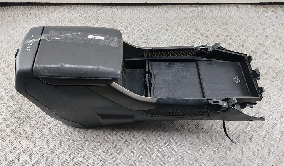подлокотник Honda Pilot 2007, 3.5 л., бензин, АКПП, серый, внедорожник 5 дв.