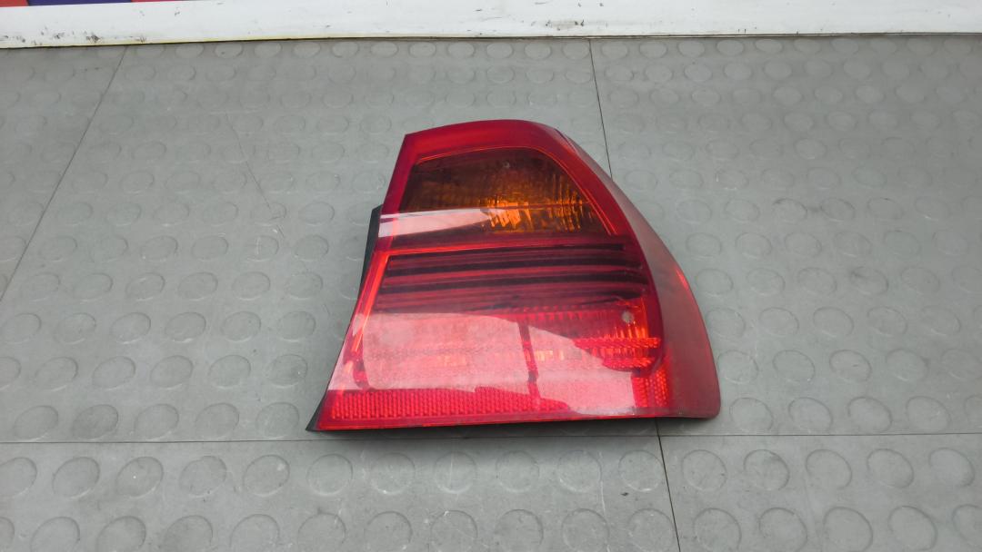 фонарь задний правый BMW 3 серия 2005, 2.0 л., 318i, бензин, МКПП, седан