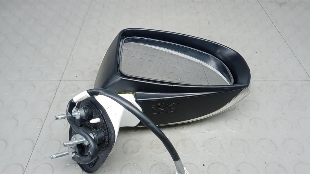зеркало правое Toyota Avensis 2011, 1.8 л., бензин, МКПП, седан, 7PIN