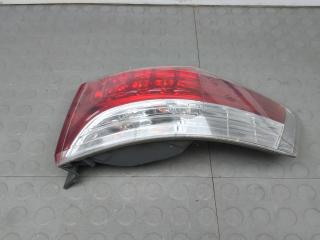 фонарь задний правый Toyota Avensis 2011, 1.8 л., бензин, МКПП, седан
