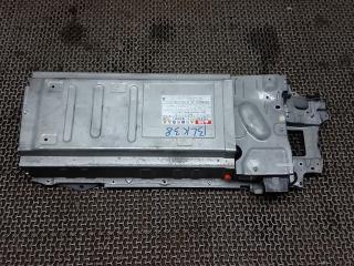аккумулятор (AKБ) Toyota Prius 2010, 1.8 л., бензин, АКПП, хетчбэк 5 дв.