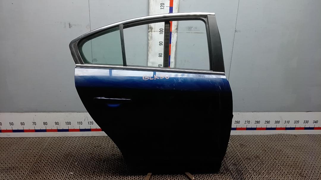 дверь задняя правая Toyota Avensis 2012, 2.0 л., дизель, МКПП, седан