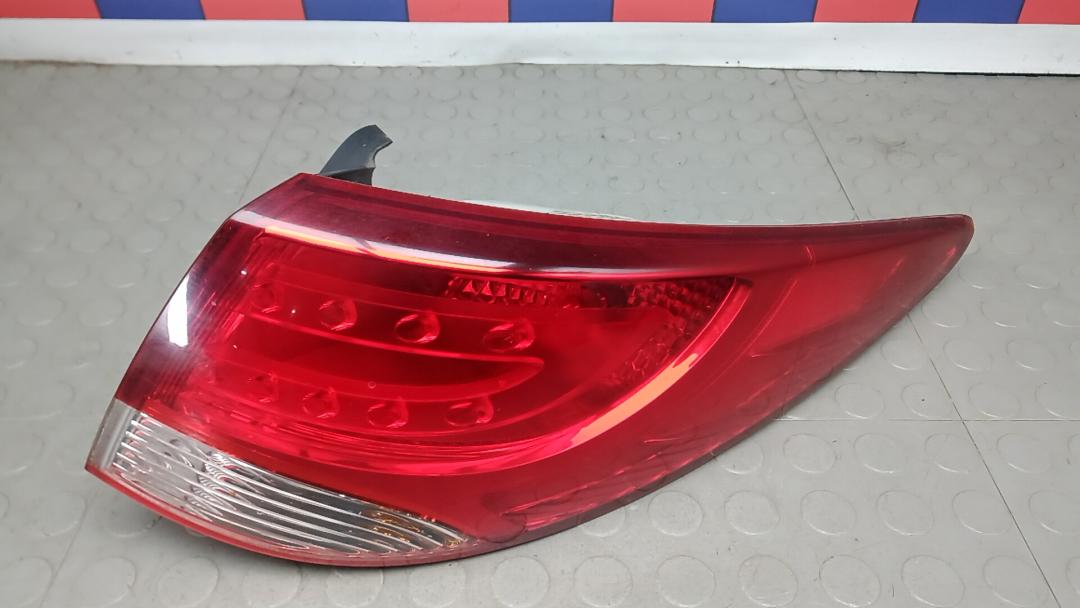 фонарь задний правый Hyundai ix35 2012, 1.7 л., дизель, МКПП, внедорожник 5 дв.