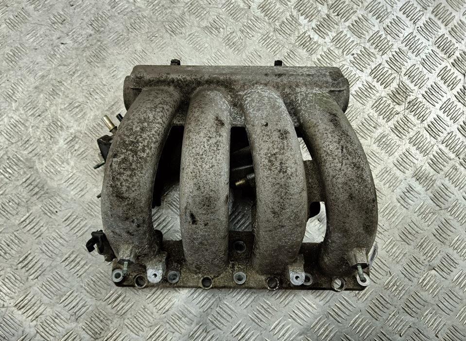 коллектор впускной Peugeot 307 2004, 2.0 л., бензин, кабриолет, 9645196580