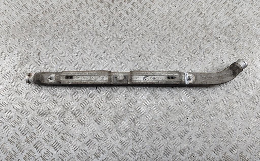патрубок интеркулера Audi A6 C6 2006, 2.7 л., дизель, АКПП, чёрный, универсал, 4F0145731E - фото №1