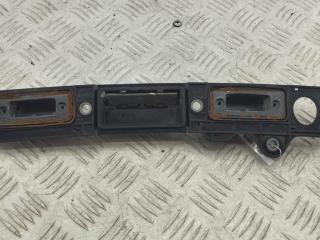 кнопка открытия багажника Volkswagen Touran 2006, 1.6 л., бензин, МКПП, серый, минивэн