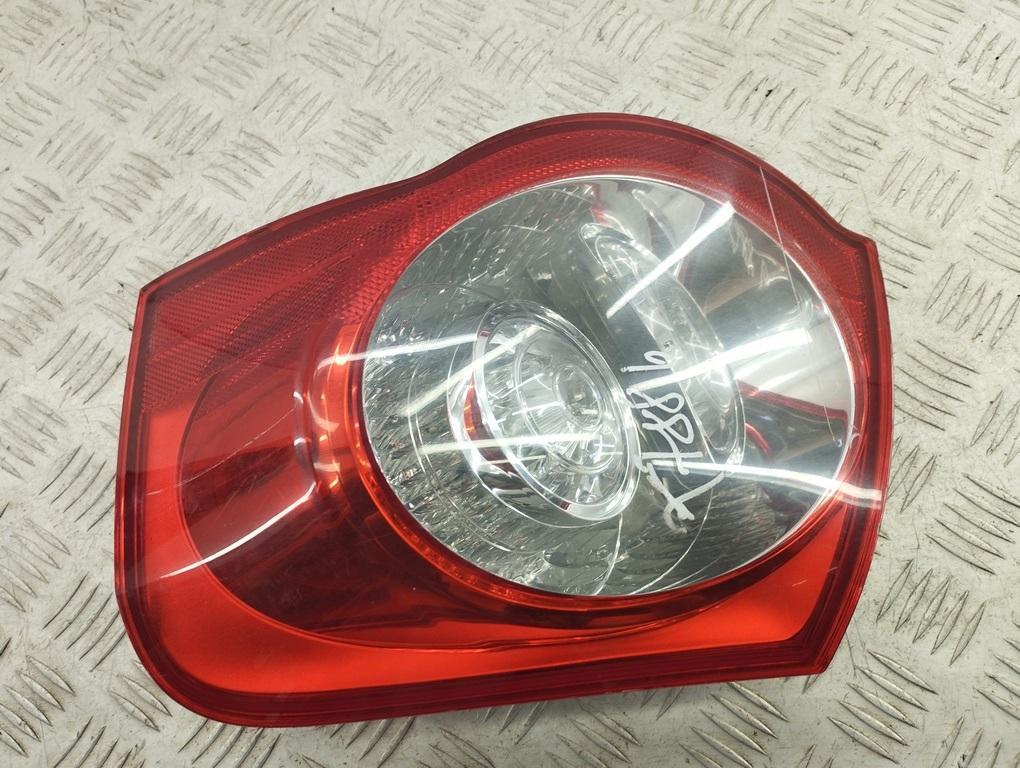 фонарь задний правый Volkswagen Passat B6 2009, 1.8 л., бензин, МКПП, чёрный, универсал, 27458002