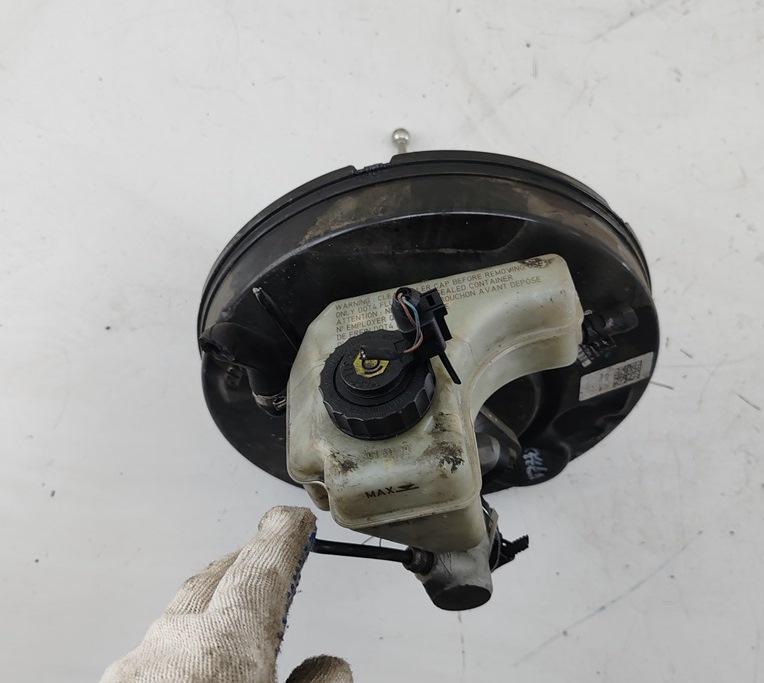 вакуумный усилитель тормозов Volkswagen Passat B6 2005, 2.0 л., дизель, МКПП, серый, универсал, 3C1614105D