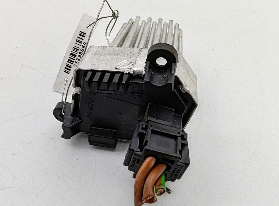 сопротивление печки BMW 3 E46 2002, 2.0 л., бензин, МКПП, серый, седан, 5HL351321-191 - фото №1