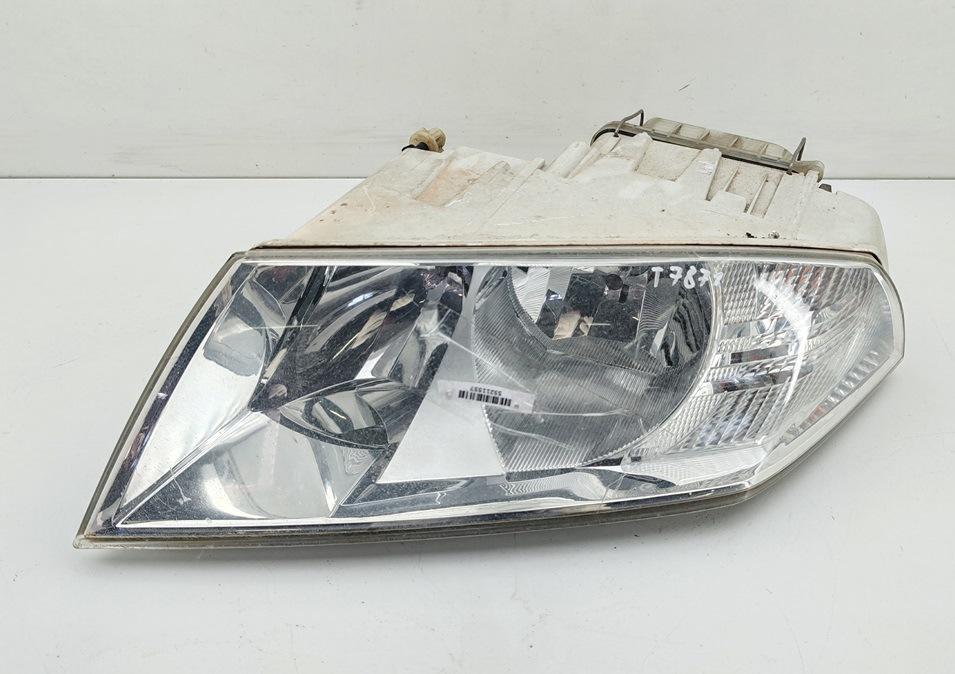 фара левая Skoda Octavia mk2 (A5 1Z) 2007, 1.8 л., бензин, МКПП, чёрный, универсал, 1Z1941015