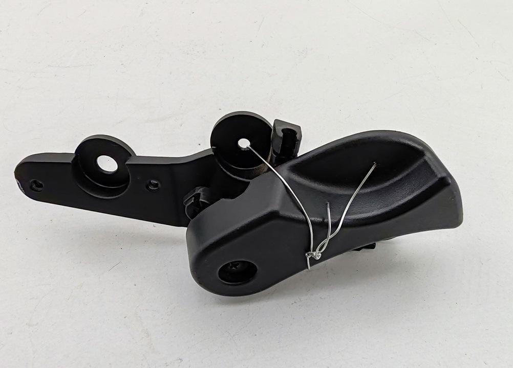 ручка открывания капота BMW 3 E90/E91/E92/E93 2007, 2.0 л., бензин, МКПП, красный, универсал, 7058117 - фото №1