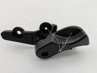 ручка открывания капота BMW 3 E90/E91/E92/E93 2007, 2.0 л., бензин, МКПП, красный, универсал, 7058117