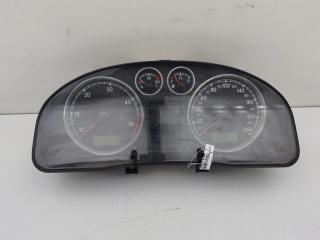 приборная панель Volkswagen Passat B5+ (GP) 2002, 1.9 л., дизель, МКПП, чёрный, универсал, 3B0920827A