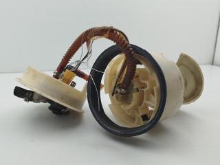 насос топливный Volkswagen Passat B5 1997, 1.8 л., бензин, МКПП, красный, универсал, 8E0906087D