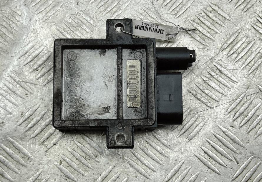 реле накала свечей BMW 7 E65/E66 2004, 3.0 л., дизель, АКПП, чёрный, седан, 7788327 - фото №1