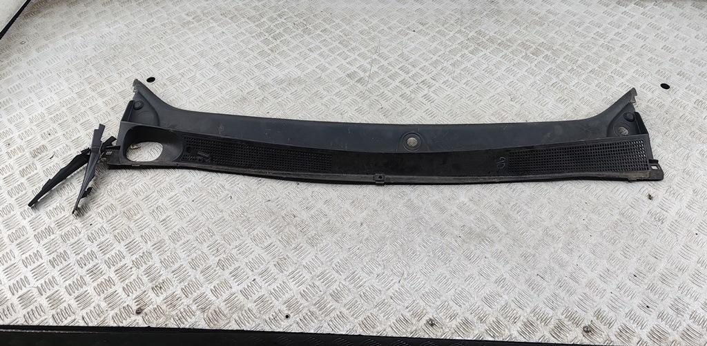 дождевик Dacia (Renault) Sandero II 2018, 0.9 л., бензин, МКПП, синий, хетчбэк 5 дв., 668113105